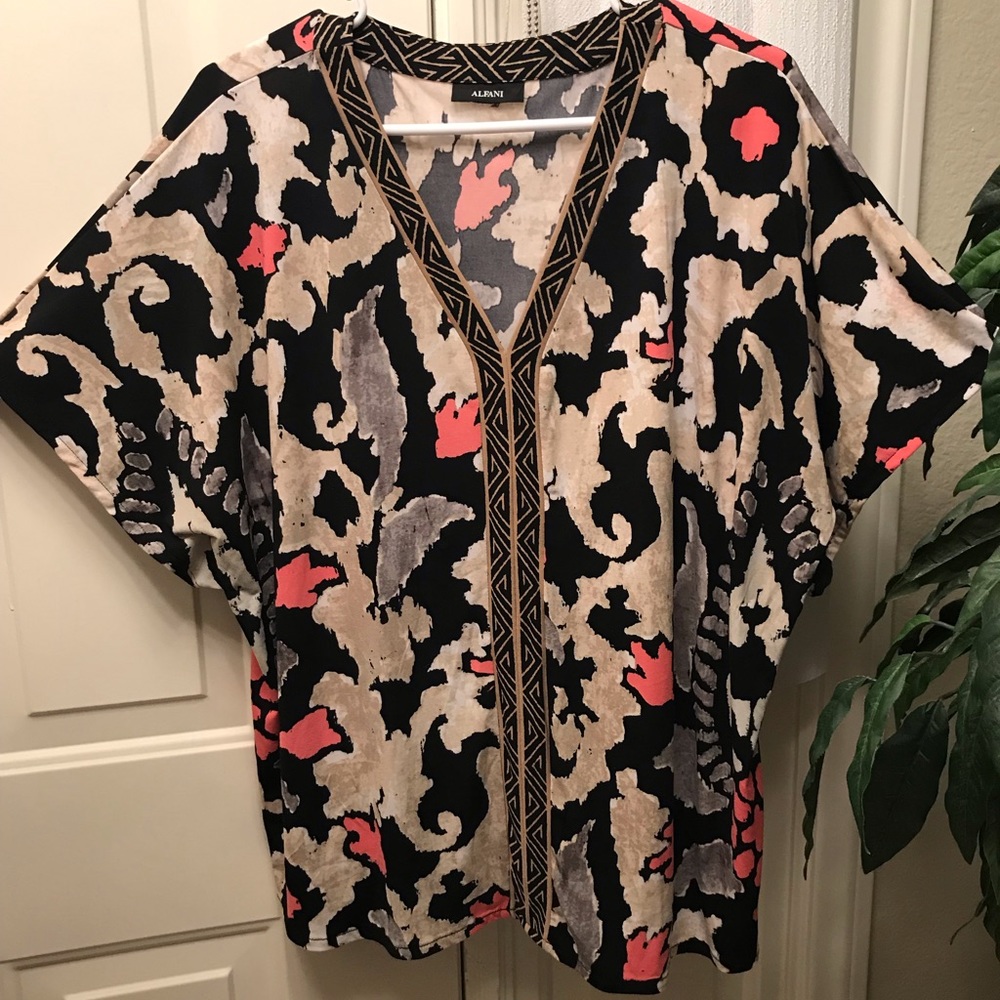 Butterfly sleeves blouse